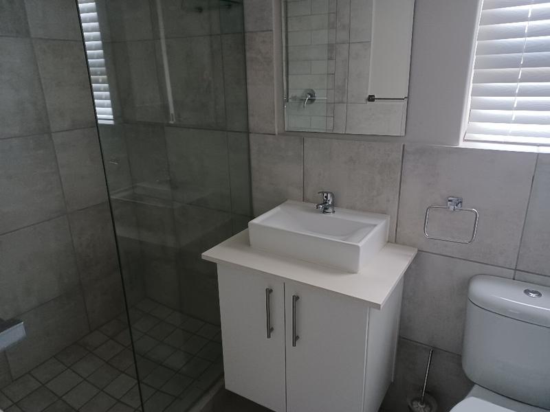 To Let 3 Bedroom Property for Rent in Burgundy Estate Western Cape